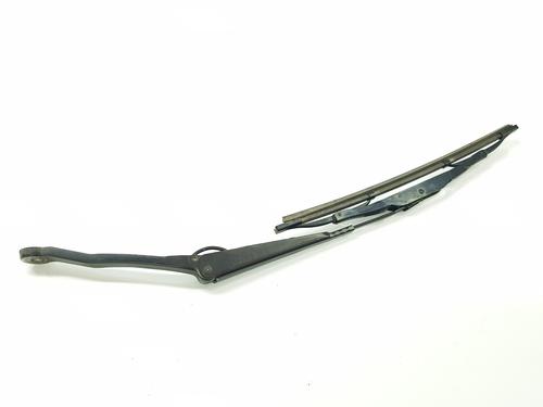 Used Front windshield wiper arm NISSAN TERRANO II (R20) 2.7 TDi 4WD (125 hp) 18865835