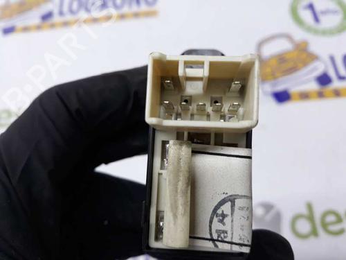 Right front window switch HYUNDAI SANTA FÉ I (SM) 2.0 CRDi | BP2983684I26 