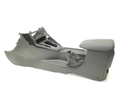 Used Armrest / Center console FORD FOCUS III 1.0 EcoBoost (125 hp) 20196667