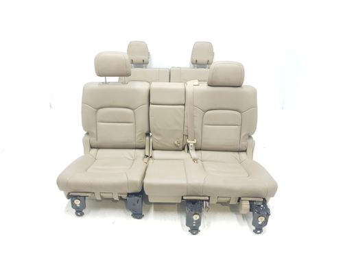 Used Seats set Seats set TOYOTA LAND CRUISER 200 (_J2_) 4.5 D V8 (VDJ200) (286 hp) 10916988 10916988