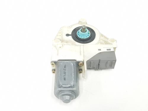 Right front window motor LAND ROVER DISCOVERY III (L319) 2.7 TD 4x4 | BP20186101E20 