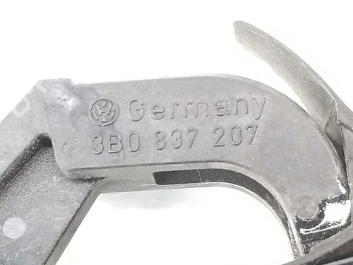 Rear right exterior door handle VW GOLF V (1K1)  | BP6904717C130 