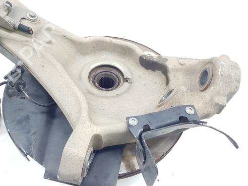 Right front steering knuckle LAND ROVER RANGE ROVER SPORT II (L494) 3.0 TDV6 4x4 | BP21092762M26 