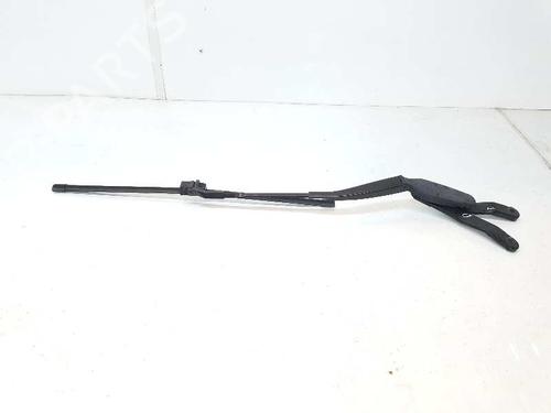 Used Front windshield wiper arm MERCEDES-BENZ E-CLASS (W212) E 200 CDI / BlueTEC (212.005, 212.006) (136 hp) 5873760