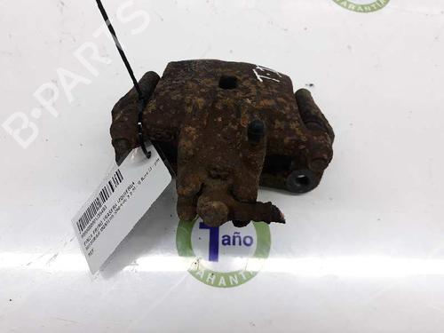 Venstre bremsekaliber bag MITSUBISHI PAJERO III (V7_W, V6_W) 3.2 Di-D (V68W, V78W) (165 hp) 11596388