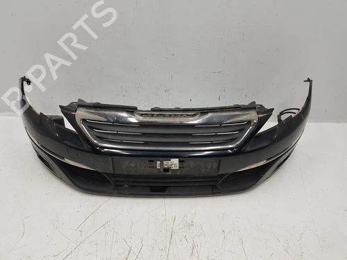 Used Front bumper Front bumper 36888157 36888157