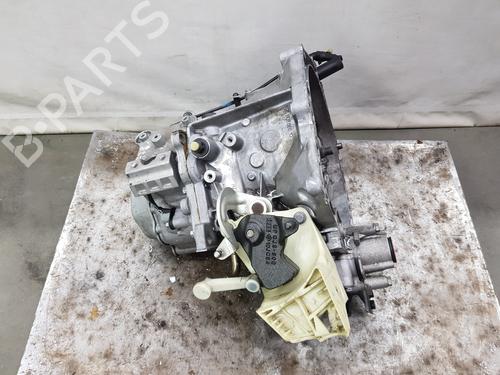 Gearbox CITROËN C4 CACTUS 1.6 BlueHDi 100 | BP20727010M3 