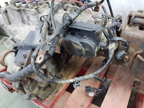 Tussenbak MITSUBISHI PAJERO III (V7_W, V6_W) 3.2 Di-D (V68W, V78W) | BP30905985M36