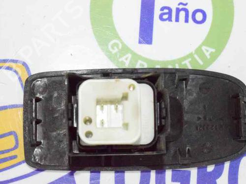 Left rear window switch MITSUBISHI PAJERO III (V7_W, V6_W) 3.2 Di-D (V68W, V78W) | BP1385381I29 