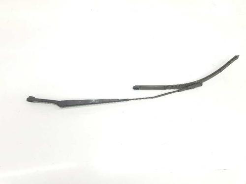 Used Front windshield wiper arm AUDI Q3 (8UB, 8UG) 2.0 TDI (140 hp) 3663703