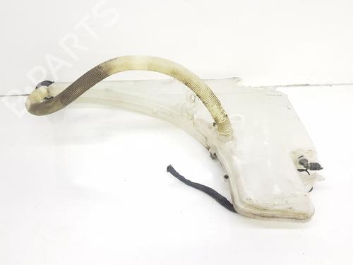 Used Windscreen washer tank BMW 3 (E90) 320 d (177 hp) 8310563