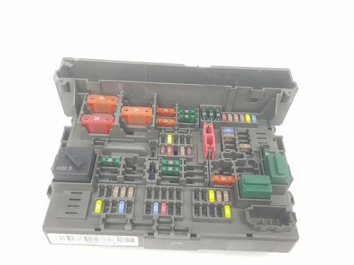 Used Fuse box BMW X1 (E84) sDrive 20 d (177 hp) 20195334