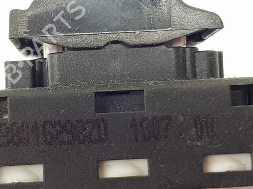 Left front window switch CITROËN C4 CACTUS 1.2 VTi 82 | BP28795807I27