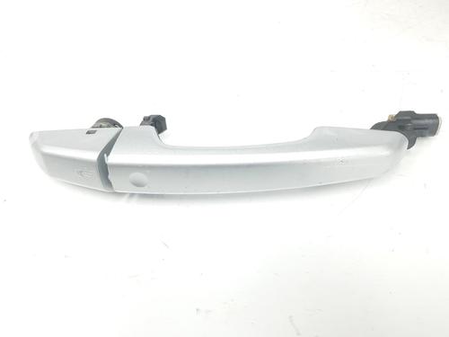 Used Front left exterior door handle LAND ROVER DISCOVERY V (L462) 3.0 Td6 4x4 (258 hp) 10095629