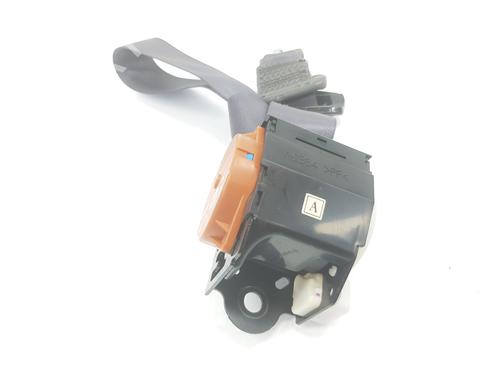 Used Rear center seatbelt TOYOTA LAND CRUISER PRADO (_J12_) 3.0 D-4D (KDJ120, KDJ125) (163 hp) 13942327