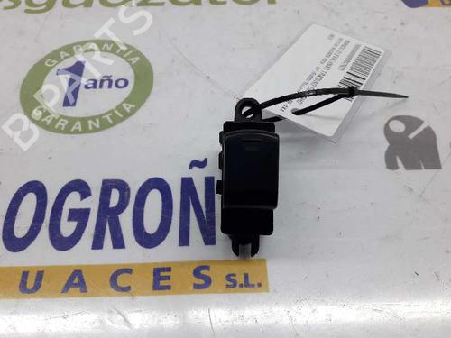 Used Right rear window switch NISSAN NAVARA NP300 (D40) 2.5 dCi 4WD (D40TT, D40T, D40M, D40BB) (190 hp) 2510022