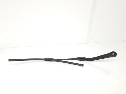 Front windshield wiper arm BMW 3 (E90) 330 d xDrive | BP9144379C143 