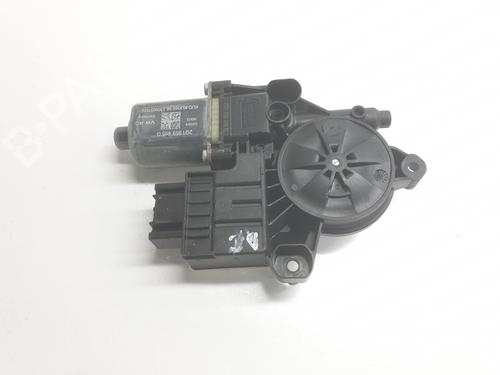 Used Left front window motor SEAT ARONA (KJ7, KJP) [2017-2025]  31159986