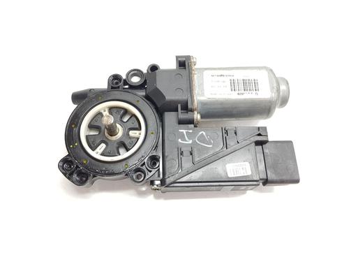 Used Left front window motor NISSAN NAVARA NP300 (D40) [2004-2025]  29311699