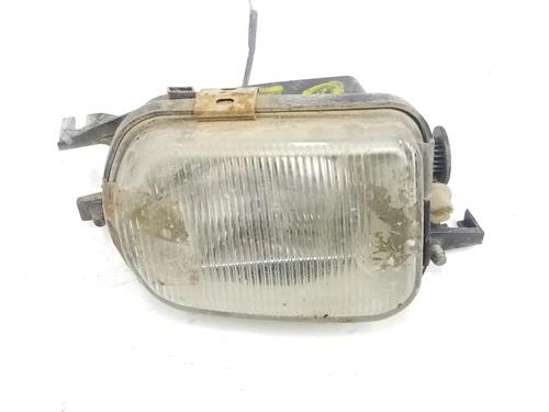 Faro Antiniebla delantero izquierdo MERCEDES-BENZ C-CLASS (W203) C 220 CDI (203.008) (150 hp) 2688378