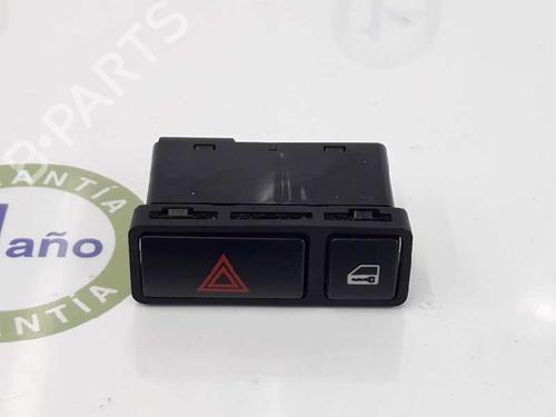 Used Warning switch BMW X5 (E53) 3.0 d (218 hp) 13096243