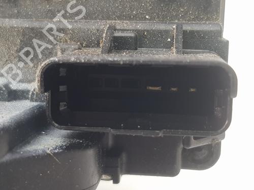 Rear left lock NISSAN QASHQAI I (J10, NJ10) 1.5 dCi | BP5122982C100