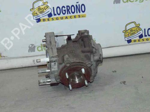 Differential, foran TOYOTA RAV 4 III (_A3_) 2.2 D 4WD (ALA30_, ALA30R) (136 hp) 779331