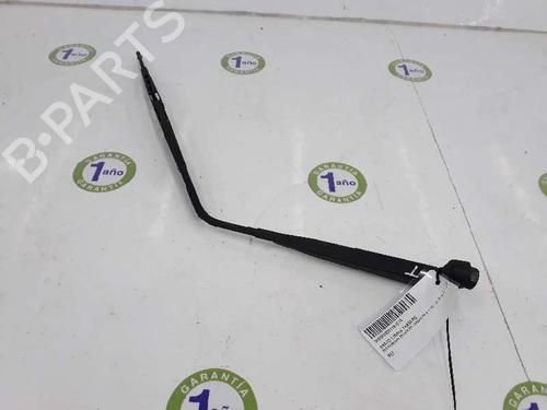 Used Rear windshield wiper arm MITSUBISHI PAJERO III (V7_W, V6_W) 3.2 Di-D (V68W, V78W) (165 hp) 5015491