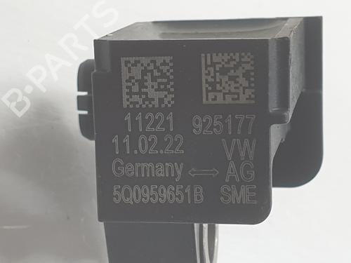 Electronic sensor AUDI Q3 Sportback (F3N) 2.5 RS TFSI quattro | BP33441620M84  - Image 6