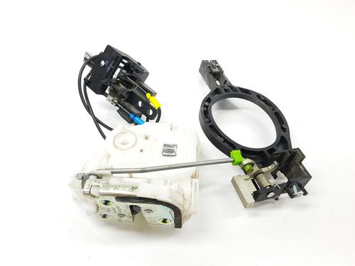 Used Rear left lock MITSUBISHI ASX (GA_W_) 1.8 DI-D 4WD (GA6W) (150 hp) 17360963
