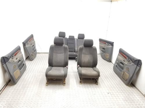 Sæde sæt TOYOTA LAND CRUISER PRADO (_J12_) 3.0 D-4D (KDJ120, KDJ125) (163 hp) 9180328