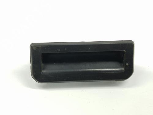 Trunk håndtak SEAT ARONA (KJ7, KJP) 1.0 TSI (95 hp) 16981995