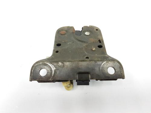 Tailgate lock AUDI A3 (8L1) 1.9 TDI | BP16564826C101 