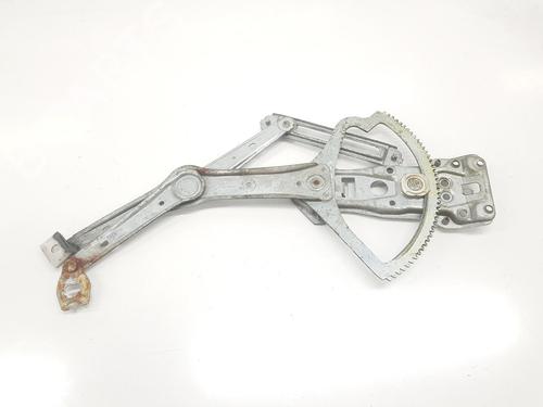 Used Front left window mechanism MERCEDES-BENZ C-CLASS (W202) C 220 D (202.021) (75 hp) 10661624