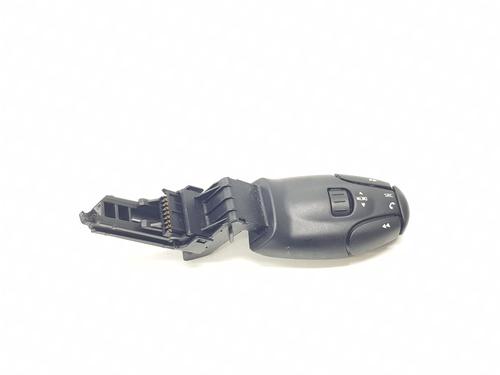 Used Steering wheel controls PEUGEOT 308 II (LB_, LP_, LW_, LH_, L3_) [2013-2021]  31997516