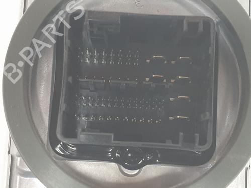 Lights ECU PORSCHE MACAN (XAB) Electric (XABAA1) | BP37081805M55 - Image 2