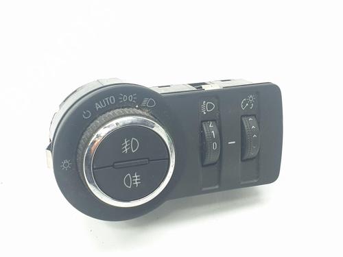 Used Headlight switch OPEL INSIGNIA A Sports Tourer (G09) 2.0 CDTI (35) (120 hp) 18489927