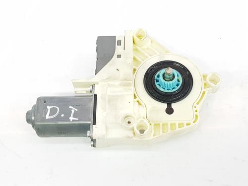 Used Left front window motor LAND ROVER RANGE ROVER SPORT I (L320) 3.6 D 4x4 (272 hp) 9699843