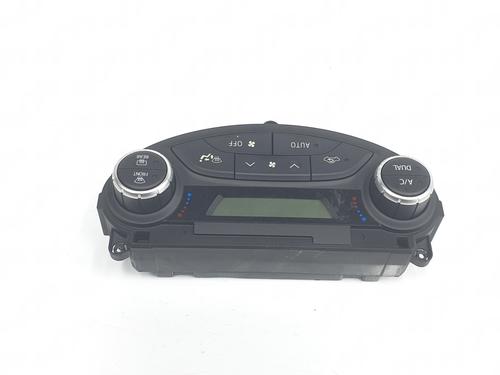 Used Climate control TOYOTA YARIS (_P13_) 1.5 (NSP131_) (112 hp) 21662179