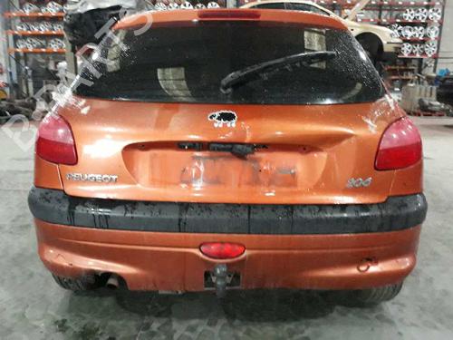 Venstre  Fortil Tågelygte PEUGEOT 206 Hatchback (2A/C) 1.9 D | BP820414C30 