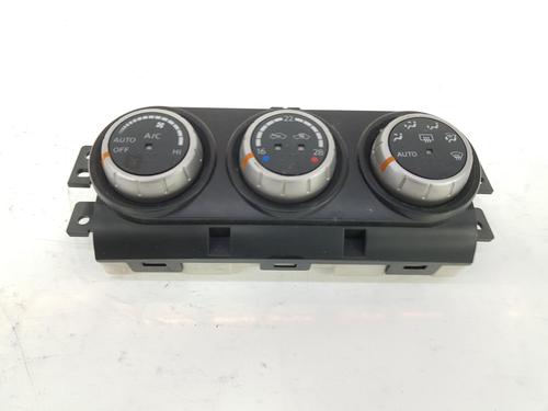Used Climate control NISSAN X-TRAIL II (T31) 2.0 dCi 4x4 (150 hp) 8941318