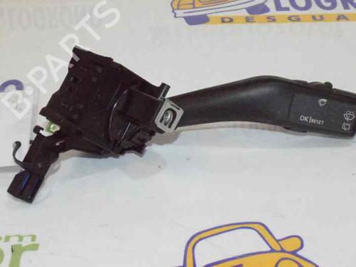 Used Steering column stalk SEAT LEON (1P1) 2.0 TDI 16V (140 hp) 1363890