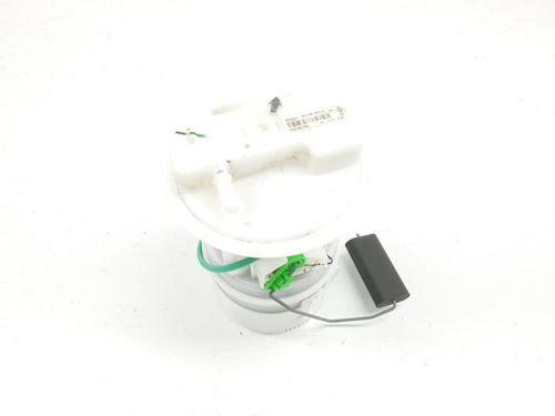 Used Fuel pump DACIA SANDERO 1.2 16V (75 hp) 11886621