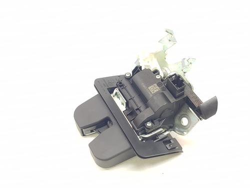 tailgate-lock-seat-arona-kj7-kjp-2017-36650025 main image