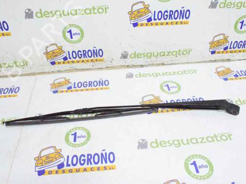 Used Front windshield wiper arm NISSAN TERRANO II (R20) 2.7 TDi 4WD (125 hp) 3657353
