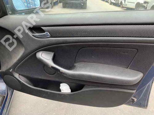 Right front fog light BMW 3 Touring (E46) 330 d | BP3655445C31  - Image 70