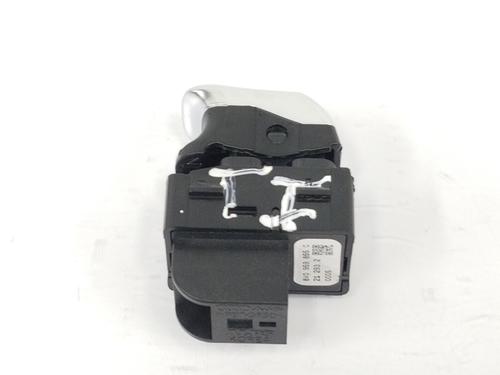 Left rear window switch AUDI Q2 (GAB, GAG) 35 TDI | BP12575279I29 