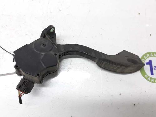 Used Pedal TOYOTA RAV 4 III (_A3_) 2.2 D 4WD (ALA30_, ALA30R) (136 hp) 4927916