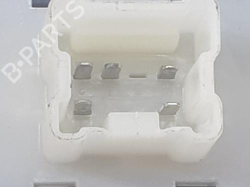 Left rear window switch DACIA SANDERO III 1.0 TCe 90 | BP36186181I29 - Image 5