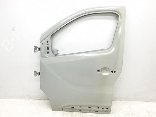 Used Left front door RENAULT TRAFIC III Bus (JG_) [2014-2025]  21003921